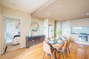 Molly's Little Apartments