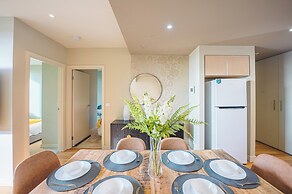 Molly's Little Apartments