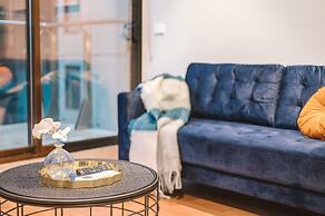 Molly's Little Apartments