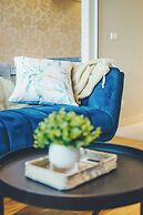 Molly's Little Apartments