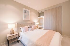 Molly's Little Apartments