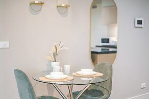 Molly's Little Apartments