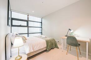 Molly's Little Apartments