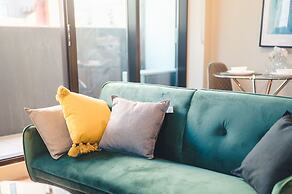 Molly's Little Apartments