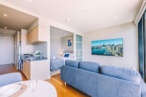 Molly's Little Apartments