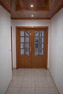 Stunning 3bed Apartment in Belas, Lisbon