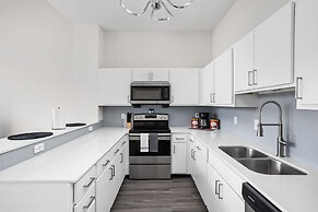 2BR 2BA The Block Apartment - CozySuites