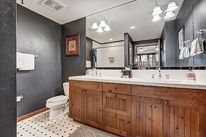 Ski-in/ski-out 2 Br Condo, Heart Of Bachelor Gulch 2 Bedroom Condo by 