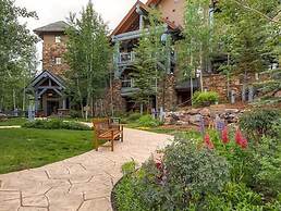 Ski-in/ski-out 2 Br Condo, Heart Of Bachelor Gulch 2 Bedroom Condo by 
