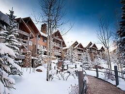 Ski-in/ski-out 2 Br Condo, Heart Of Bachelor Gulch 2 Bedroom Condo by 