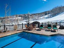Ski-in/ski-out 2 Br Condo, Heart Of Bachelor Gulch 2 Bedroom Condo by 