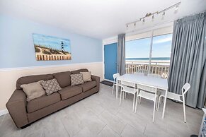 Nassau Inn Beachfront