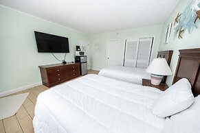 Nassau Inn Beachfront