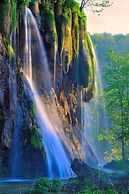 Lakeside Hotel Plitvice