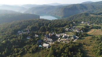 Lakeside Hotel Plitvice