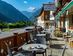 Hotel Serena