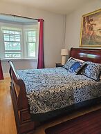 Sunflower Guest Suites