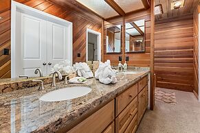 Whiskey Pines Chalet