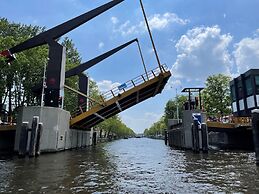 Canal View Stay Amsterdam