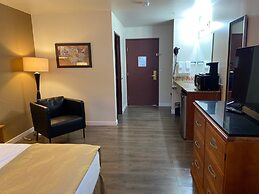 Toppenish Inn and Suites