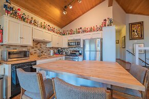 Lakefront Viking Oasis Condo