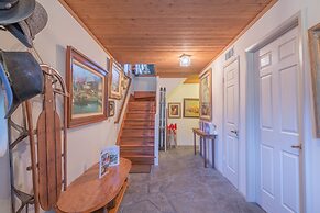 Lakefront Viking Oasis Condo