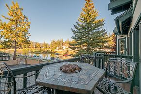 Lakefront Viking Oasis Condo