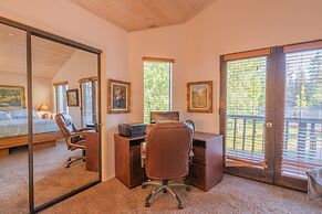 Lakefront Viking Oasis Condo