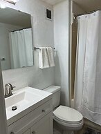 Cozy and Spacious 2B Condo w Private Balcony and Fireplace