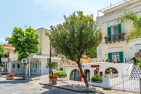 Blu Infinity Terrace on Ischia Center