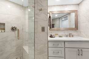 Modern & Elegant Oceanfront Vistas