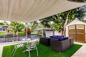 Stylish Aventura Home With Pool on Intercostal