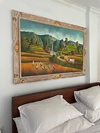 Tinggian Hill Retreat