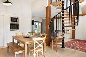 The Moorings Lakehouse