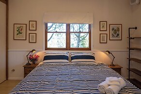 The Moorings Lakehouse