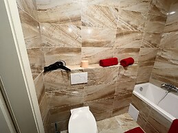 Amazing Apartment Zborovska