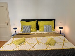 Amazing Apartment Zborovska