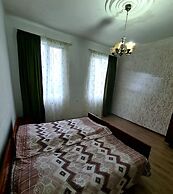 Old House korolistavi