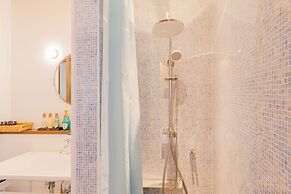 AWAUMI Fujikawaguchiko Resort