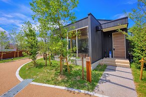 AWAUMI Fujikawaguchiko Resort