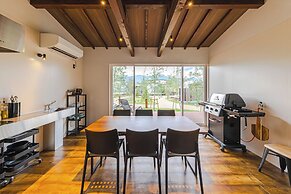 AWAUMI Fujikawaguchiko Resort