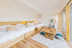 AWAUMI Fujikawaguchiko Resort