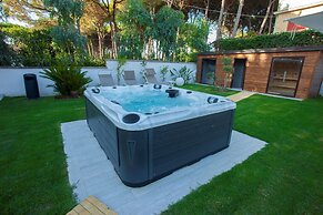 Aquamaris Design Suite & Spa