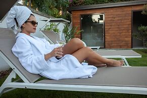 Aquamaris Design Suite & Spa