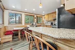 Mallard Landing Lakefront