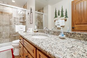 Mallard Landing Lakefront