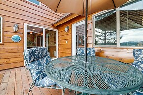 Mallard Landing Lakefront