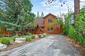 Mallard Landing Lakefront