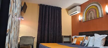 Hôtel L'Etoile - Airport - A61