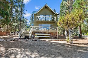 The Cottage at Sawmill Cove Lakefront